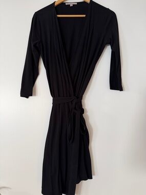 GAP Black Wrap Dress with Tie Waist Small Petite LBD